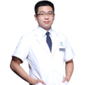 廖骏-植发医生