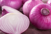 洋葱治疗脱发吗 洋葱的功效与作用有哪些