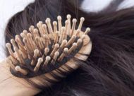 头发受损该如何进行修复？护发素的选择方式