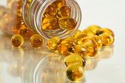 鱼肝油能缓解治疗脱发吗？来看看它的三大功效