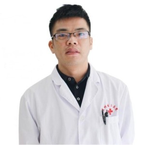 王国华-植发医生