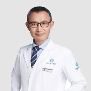 崔义泽-植发医生