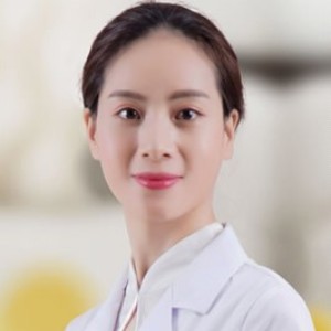 吴丽丽-植发医生