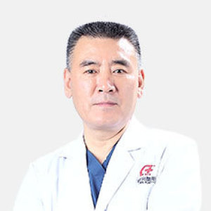 何晋龙-植发医生