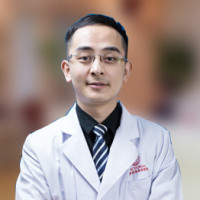 李鑫-植发医师