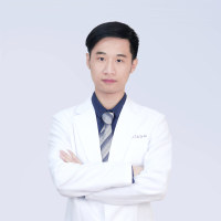 林泽安-植发医师