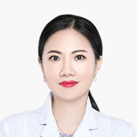 卢连荣-植发医师