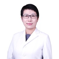 王珊青-植发主治医师