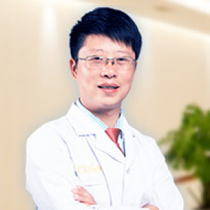甘泉涌-植发医生
