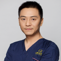 王伟-植发医师