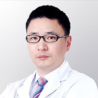 黄惠铭-植发主治医师