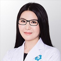 王秀萍-植发主治医师
